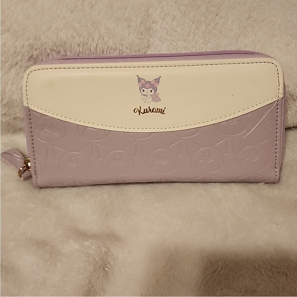 Sanrio Kuroni wallet - Picture 1 of 3